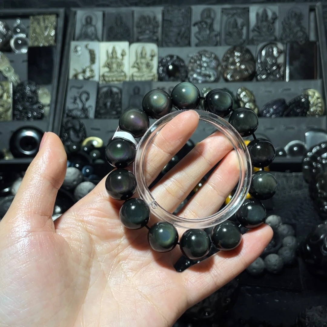 泰***鑫黑曜岩未镶嵌珠宝奇石