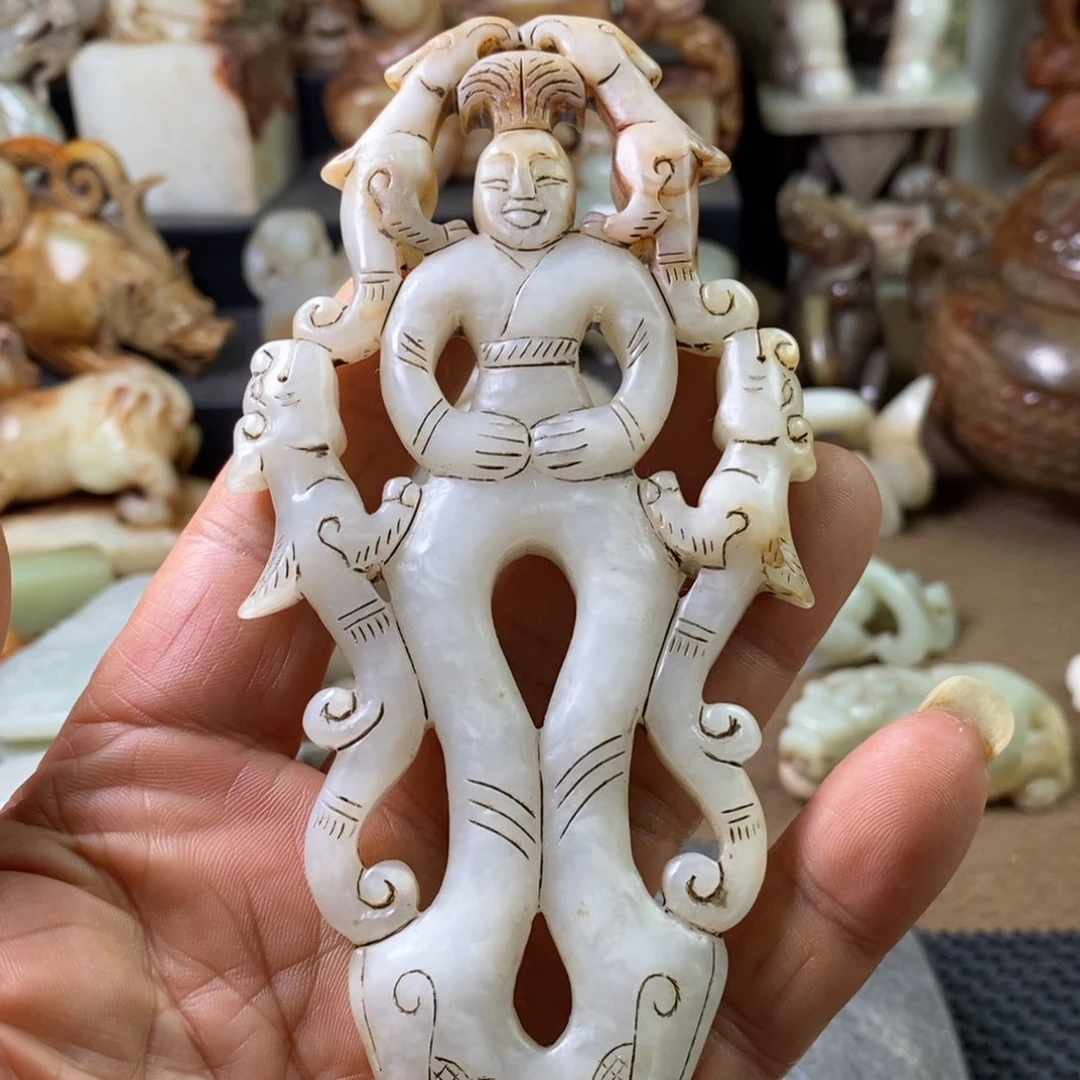 未镶嵌和田玉（糖玉）挂件