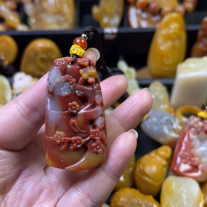 石英质玉吊坠(不含链)未镶嵌活****话