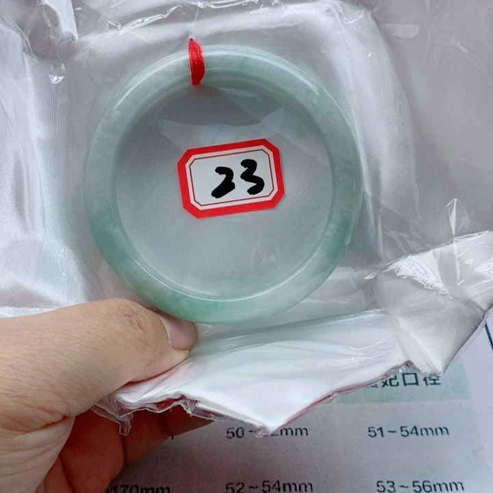 寒***梅翡翠未镶嵌手镯翡翠