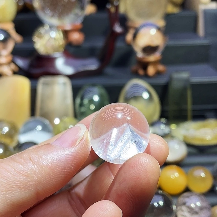 百***禄水晶未镶嵌珠宝半成品