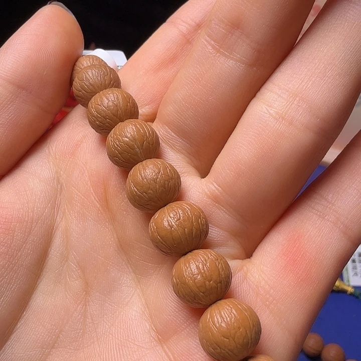 u***i猴头核桃手串凤羽