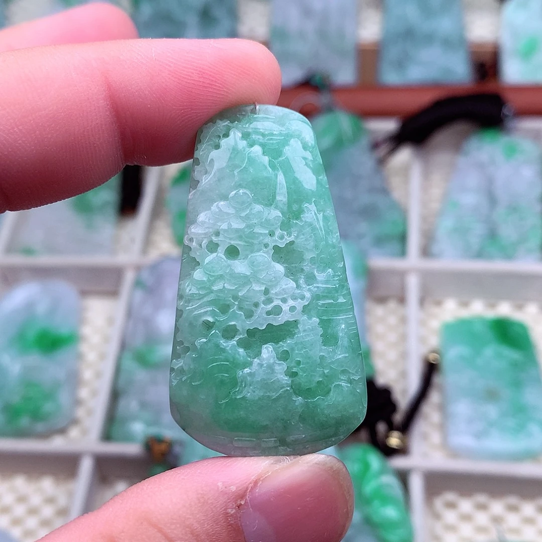 翡翠未镶嵌吊坠(不含链)