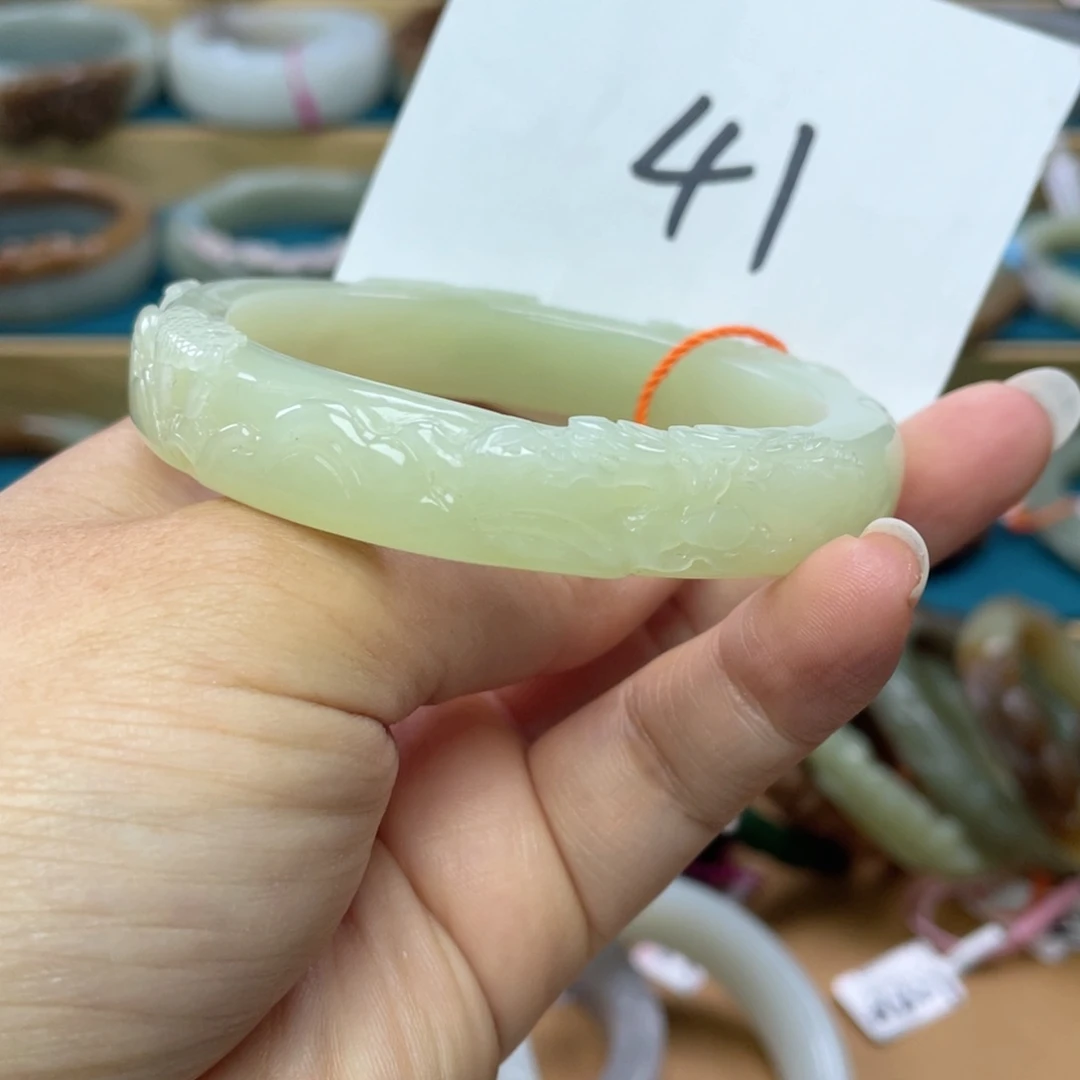 未镶嵌手镯和田玉圈口57