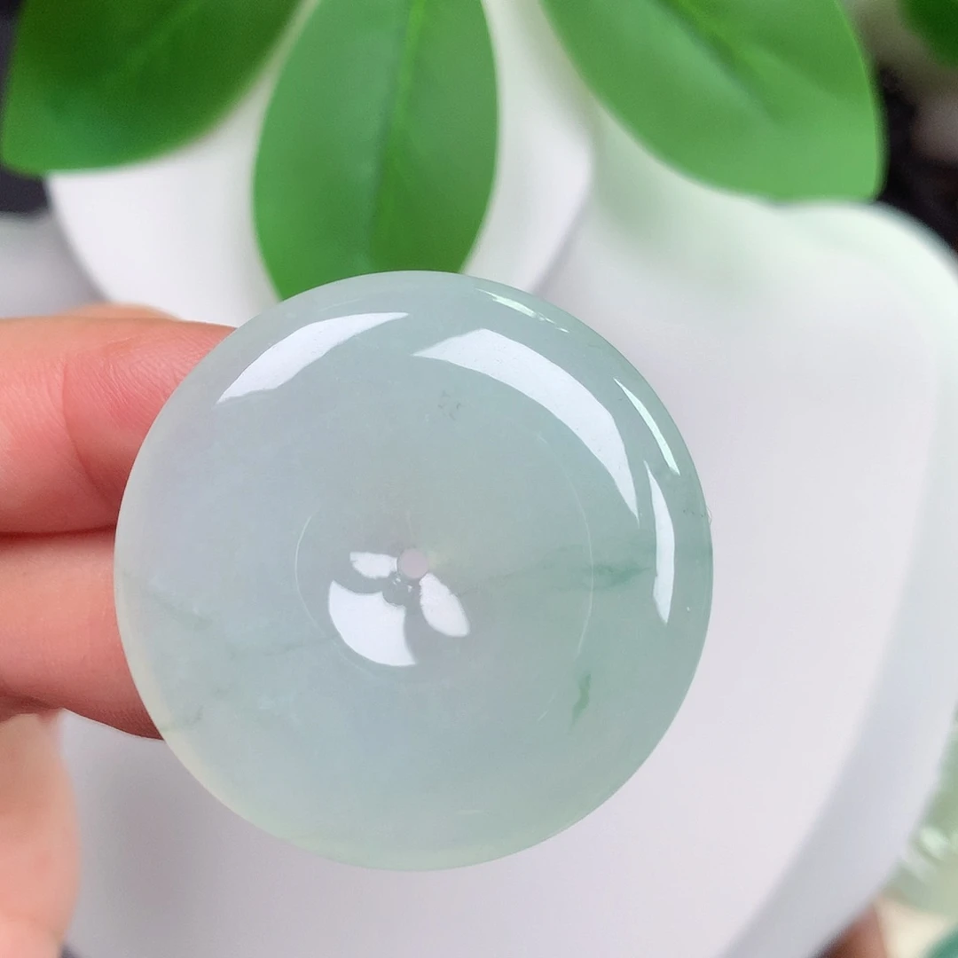 颈饰未镶嵌翡翠平安扣 35.6x5.8mm