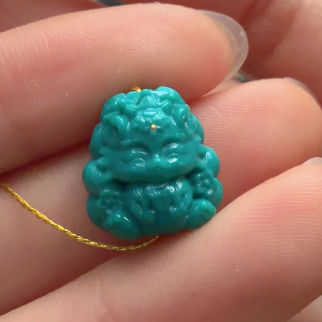 绿松石未镶嵌颈饰