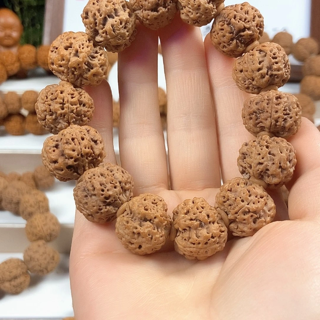 吊坠金刚菩提蜂王梅花