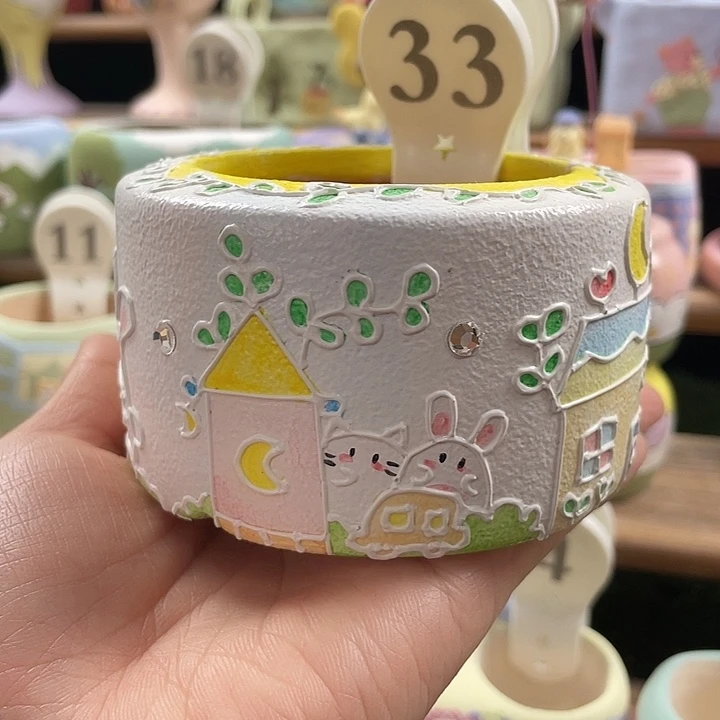 33…..手工手绘花盆
