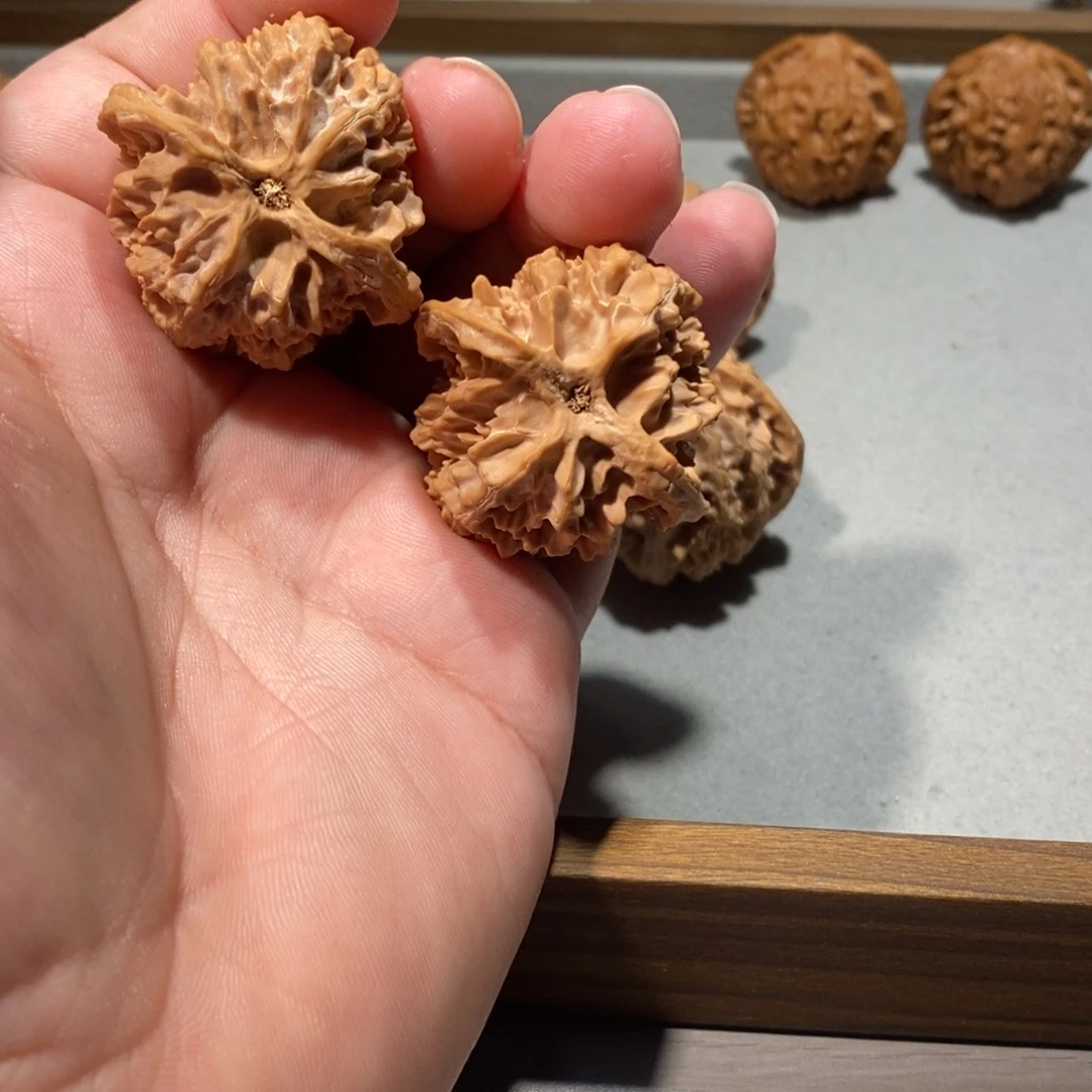 妈***哄把件核桃全品40苹果园