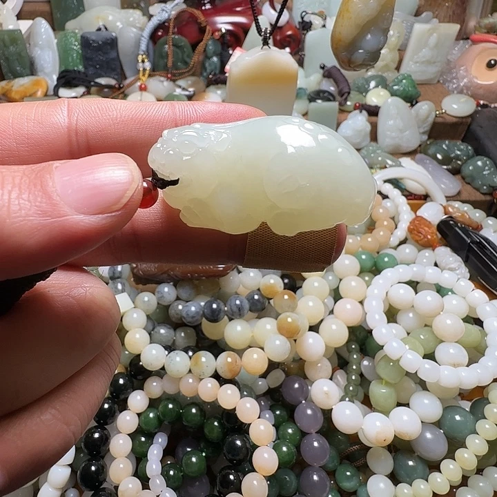 和田玉（白玉）未镶嵌颈饰