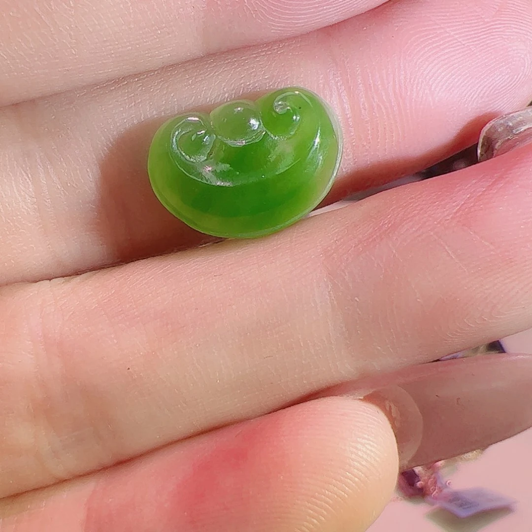 和田玉（碧玉）吊坠未镶嵌喜**?