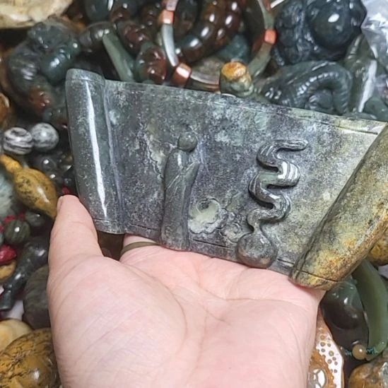 岫岩河磨玉（透闪石质玉）未镶嵌挂件