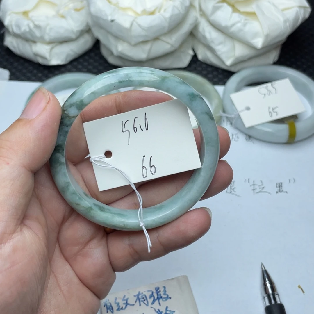 未镶嵌手镯翡翠翡翠手镯66
