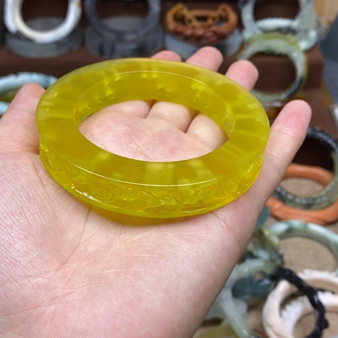 蛇纹石玉未镶嵌手镯欣*～