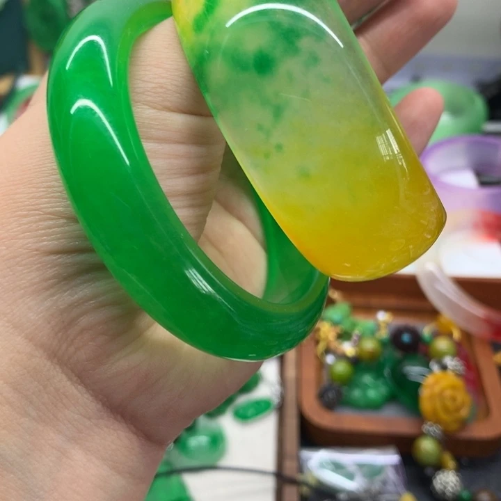 高端大气上档次吊坠