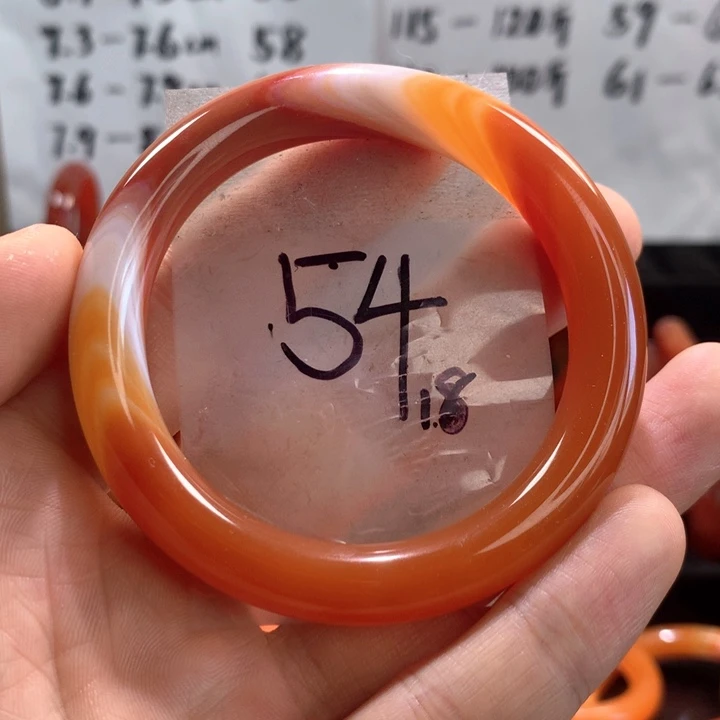 玛瑙/玉髓手镯未镶嵌