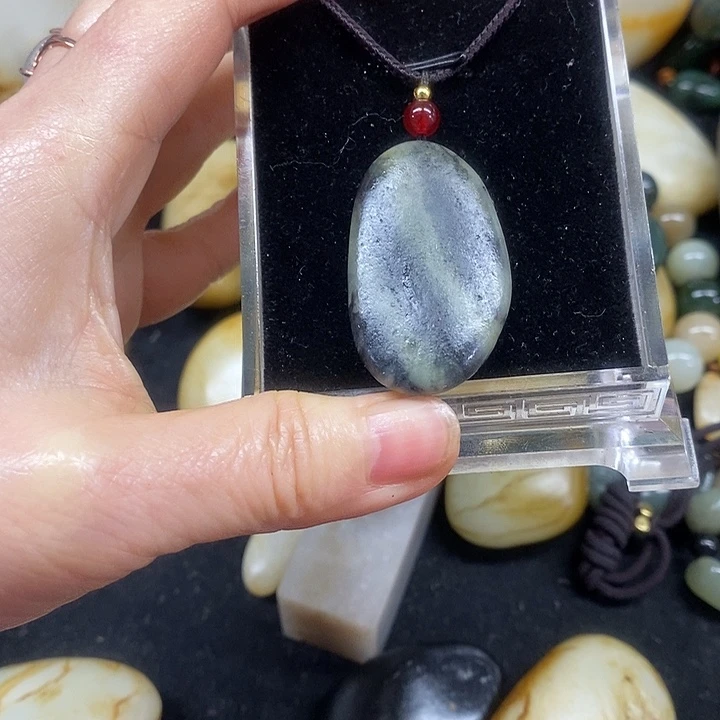 和田玉（糖玉）未镶嵌挂件