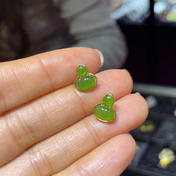和田玉银S925镶嵌耳饰