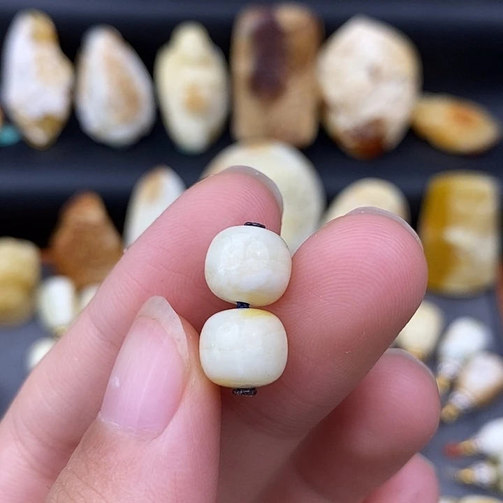 琥珀未镶嵌裸石9对珠c145