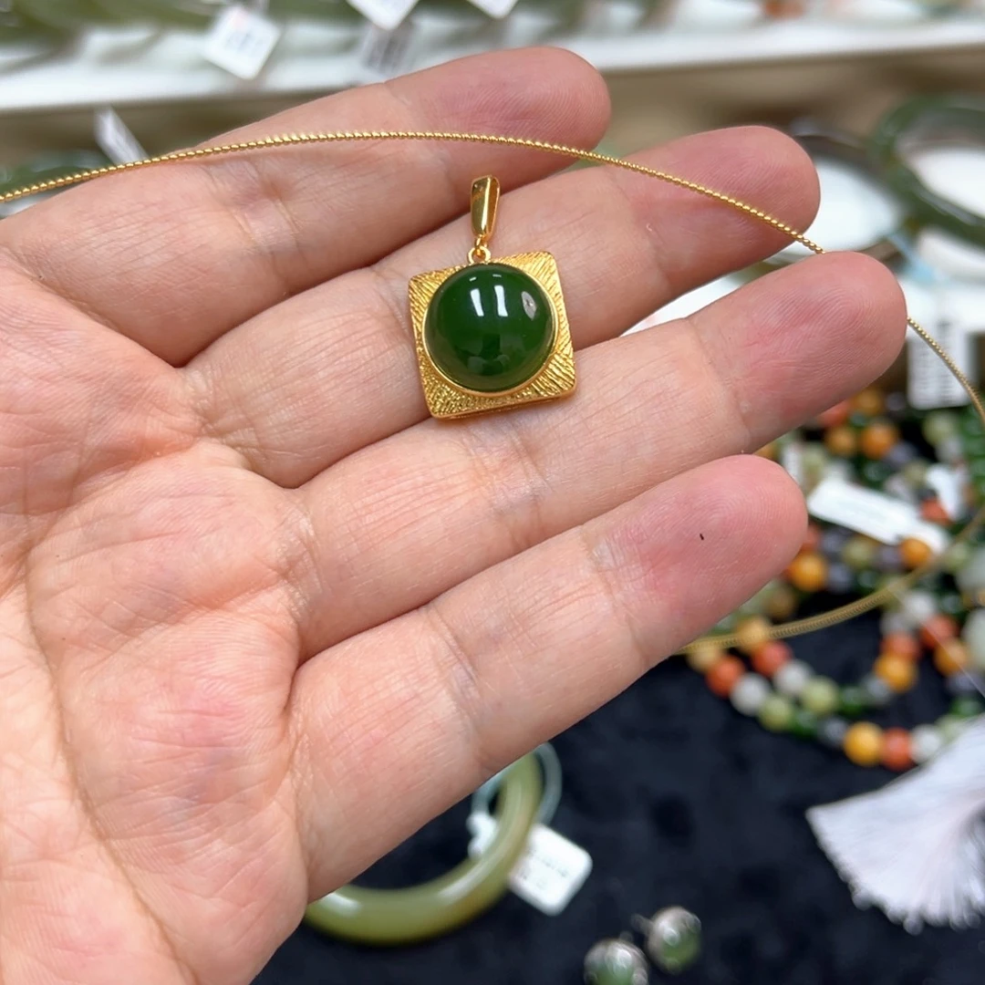 不***、和田玉手镯未镶嵌