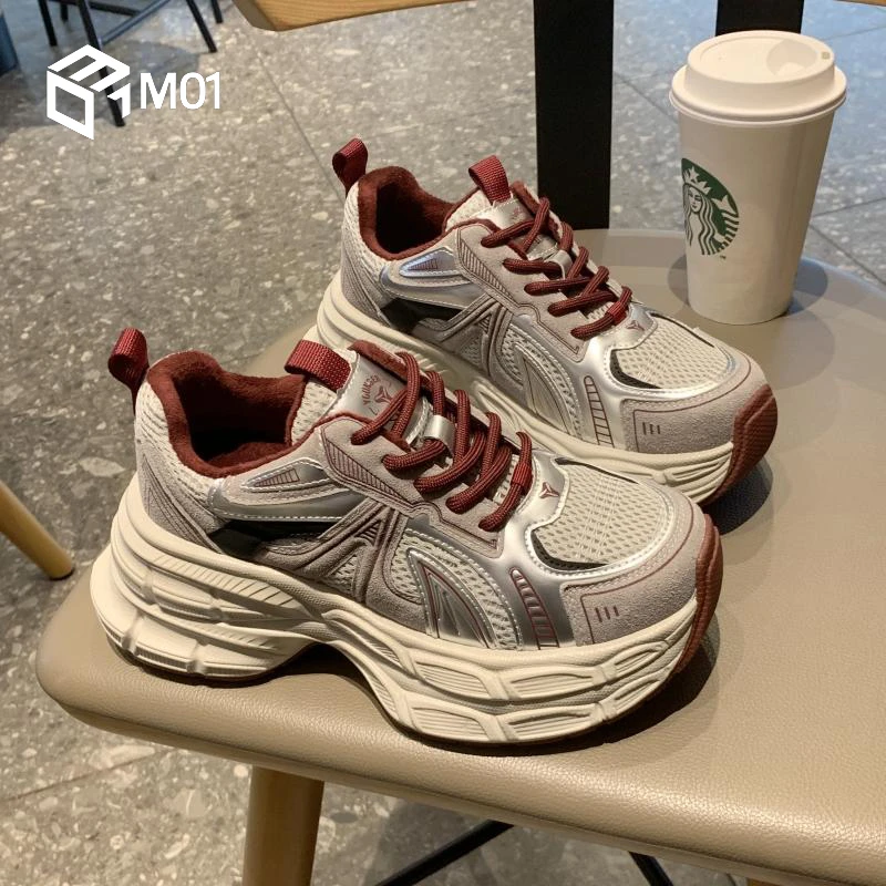 M01加绒老爹鞋女2025秋冬新款厚底轻便超火显脚小拼色休闲运动鞋