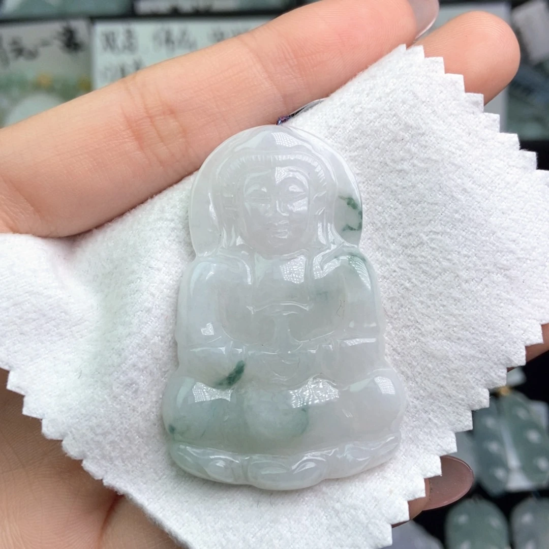 翡翠颈饰未镶嵌观音