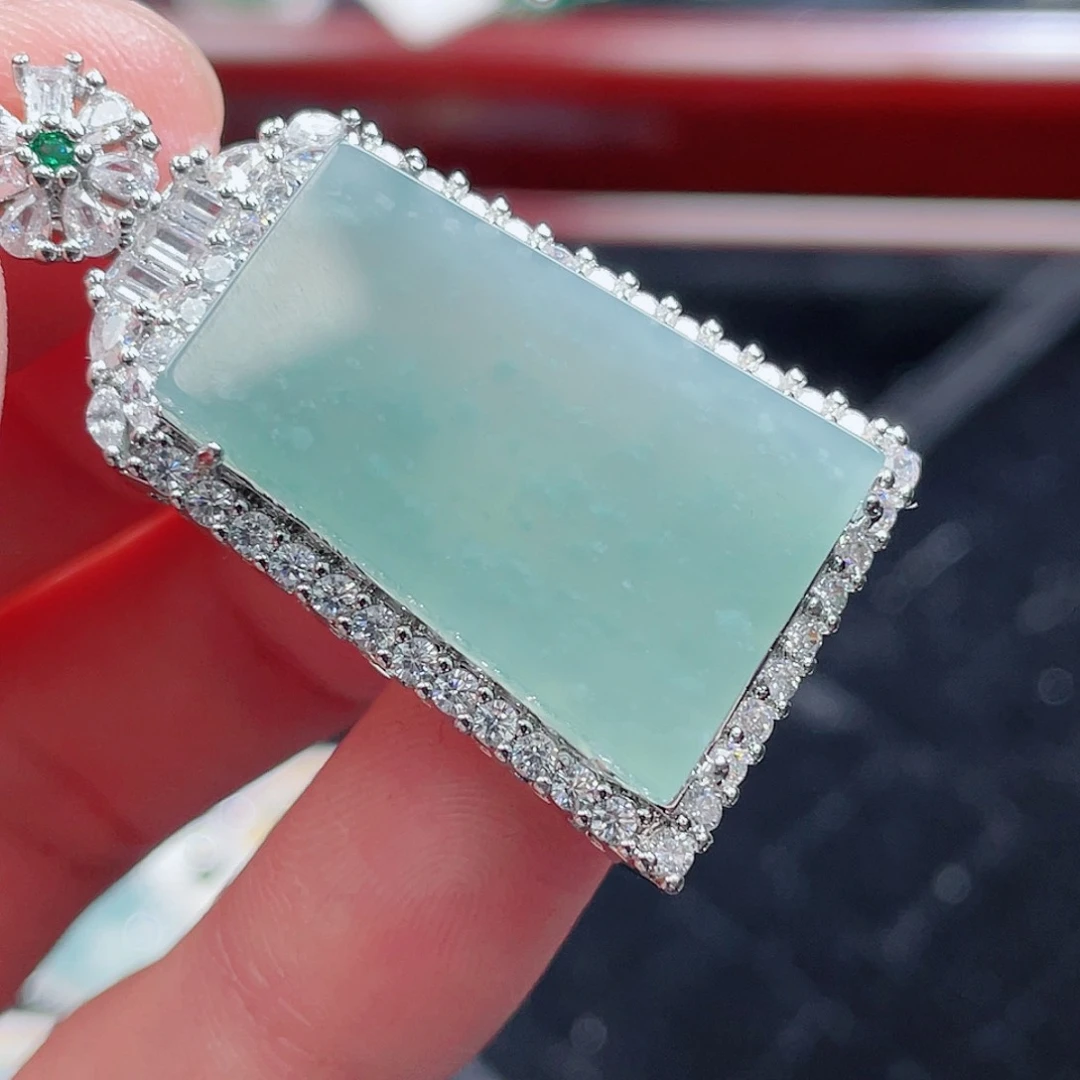 翡翠颈饰未镶嵌020，