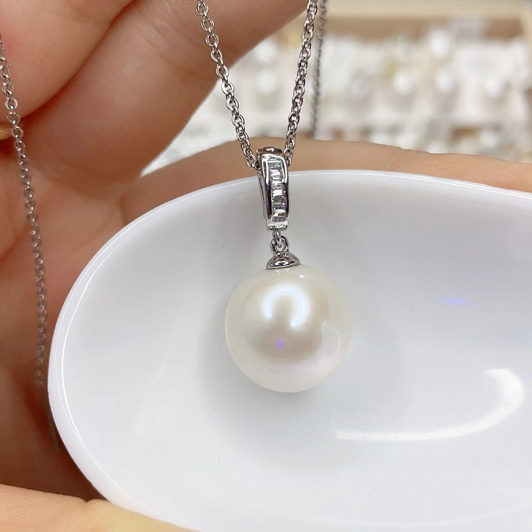 淡水珍珠未镶嵌吊坠(赠链)
