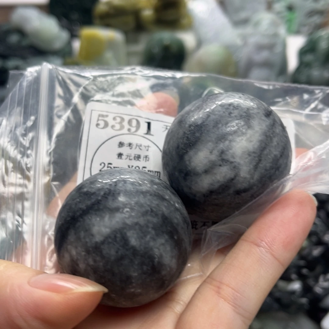 翡翠未镶嵌颈饰5391