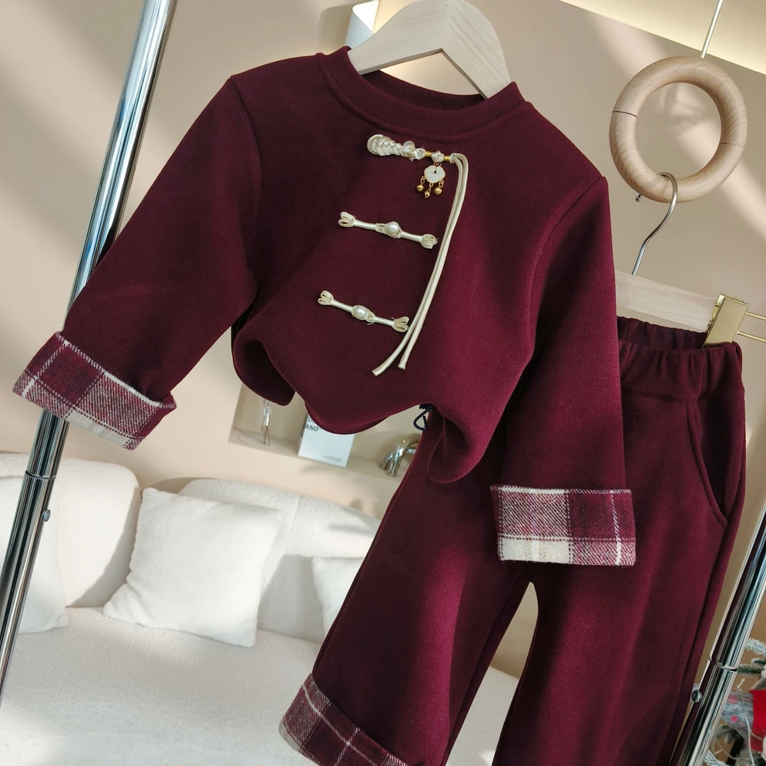 2024女童新中式国风立领盘扣重工刺绣复古洋气套装中国风百褶秋冬