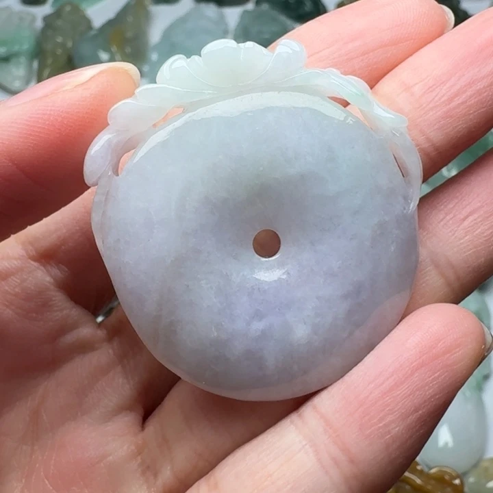 翡翠未镶嵌颈饰吊坠