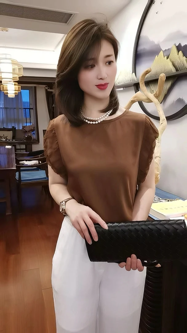 柏澜慧琳【花苞袖小衫】夏季时尚欧美风T恤风荷叶短袖显瘦B25080