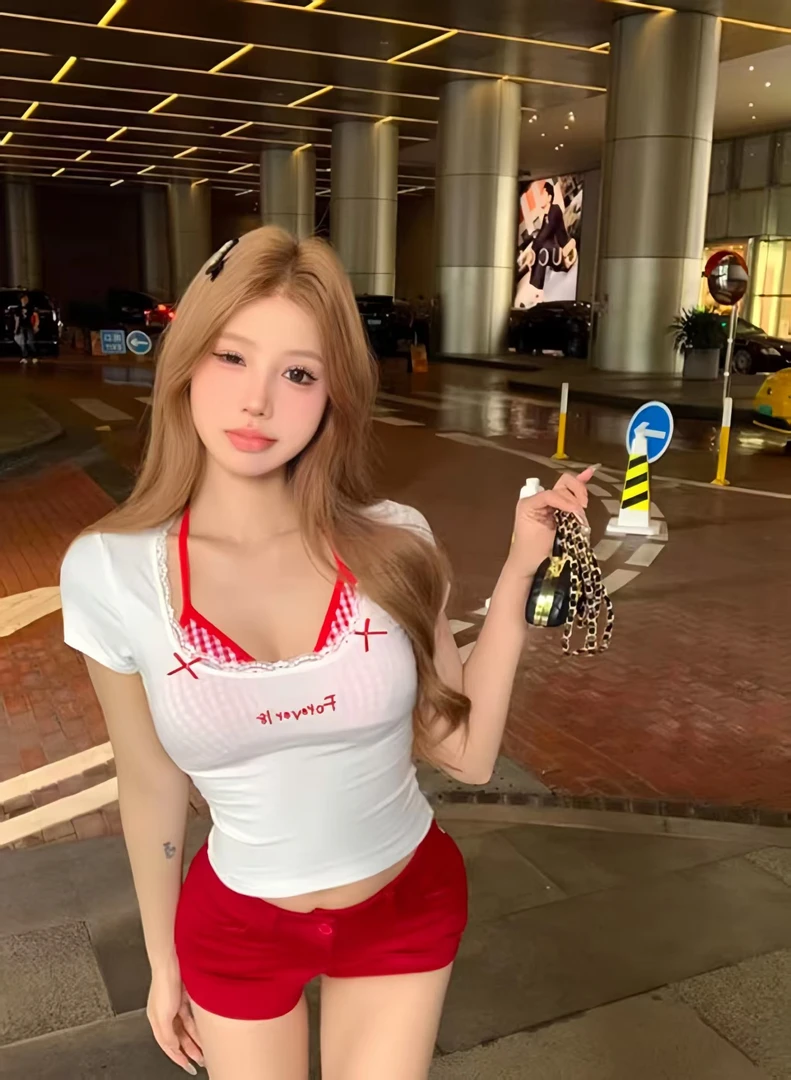 带胸垫纯欲性感少女吊带美背假两件夏季辣妹修身显瘦内搭无袖内衣