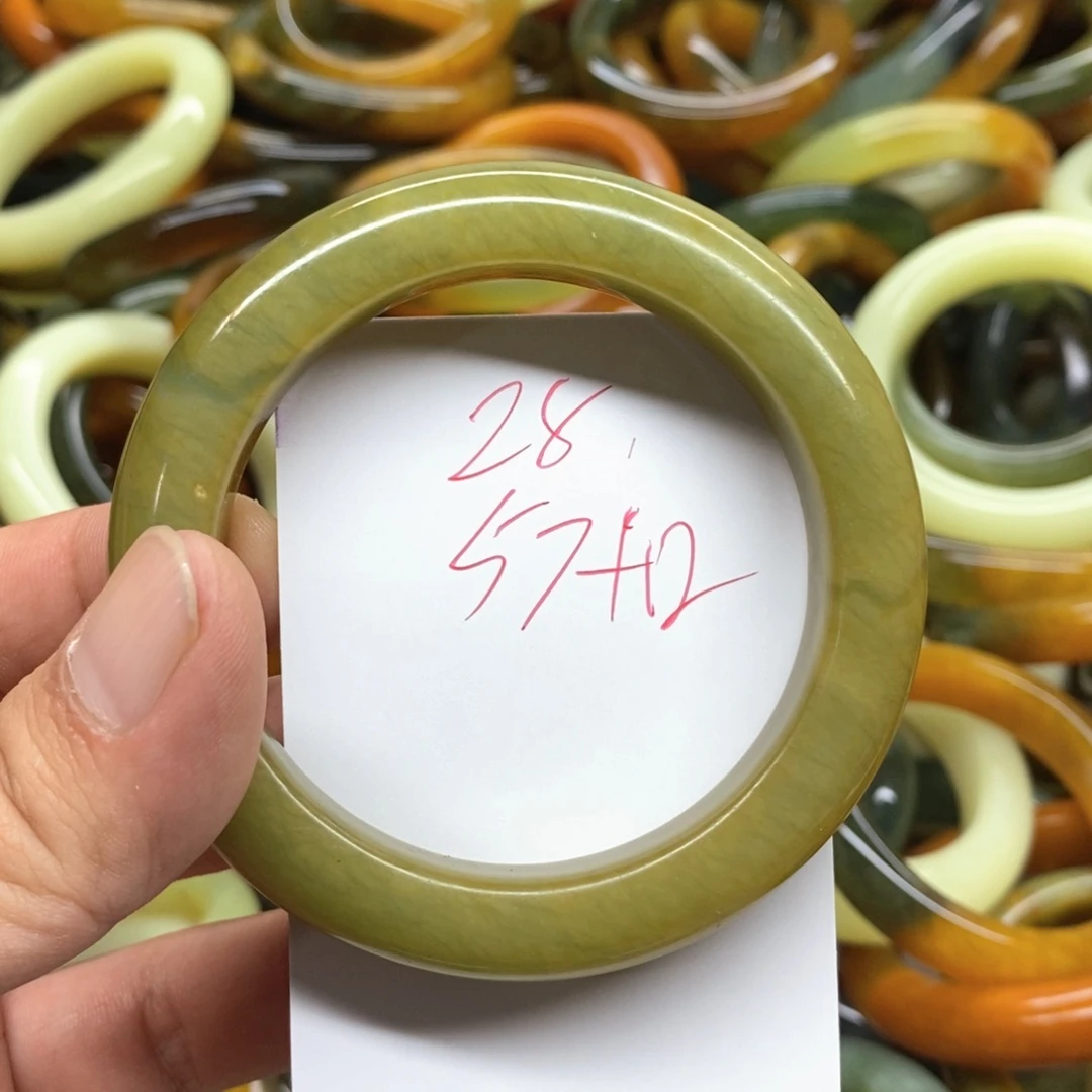 未镶嵌蛇纹石玉手镯