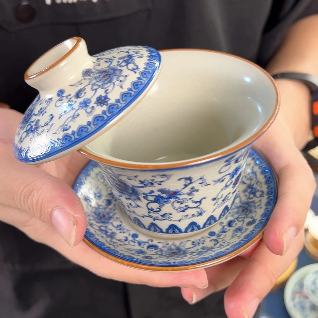 盖碗很漂亮，我很喜欢