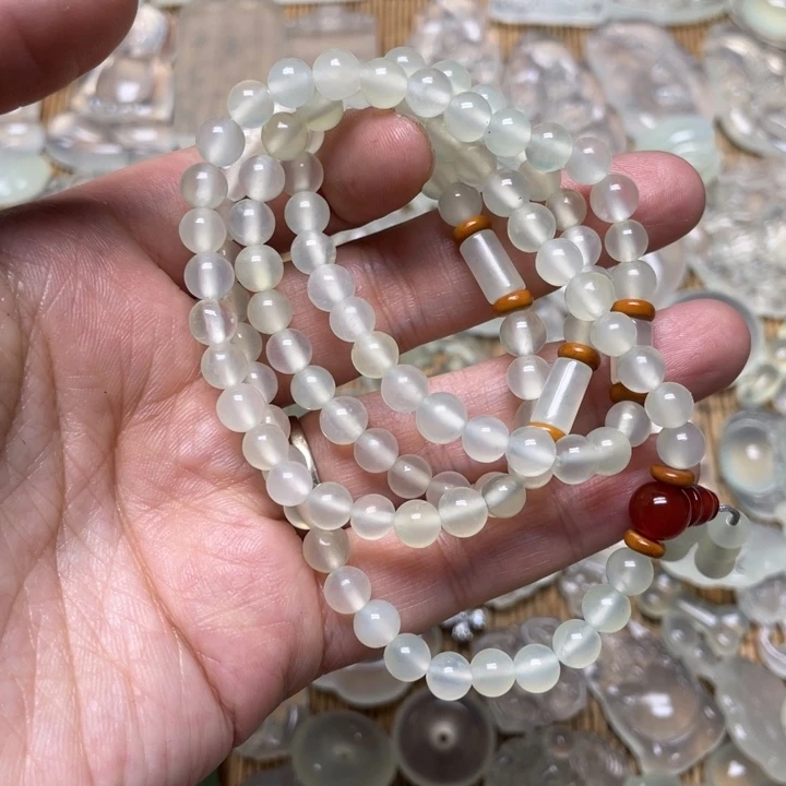 蛇纹石玉未镶嵌颈饰吧***爱