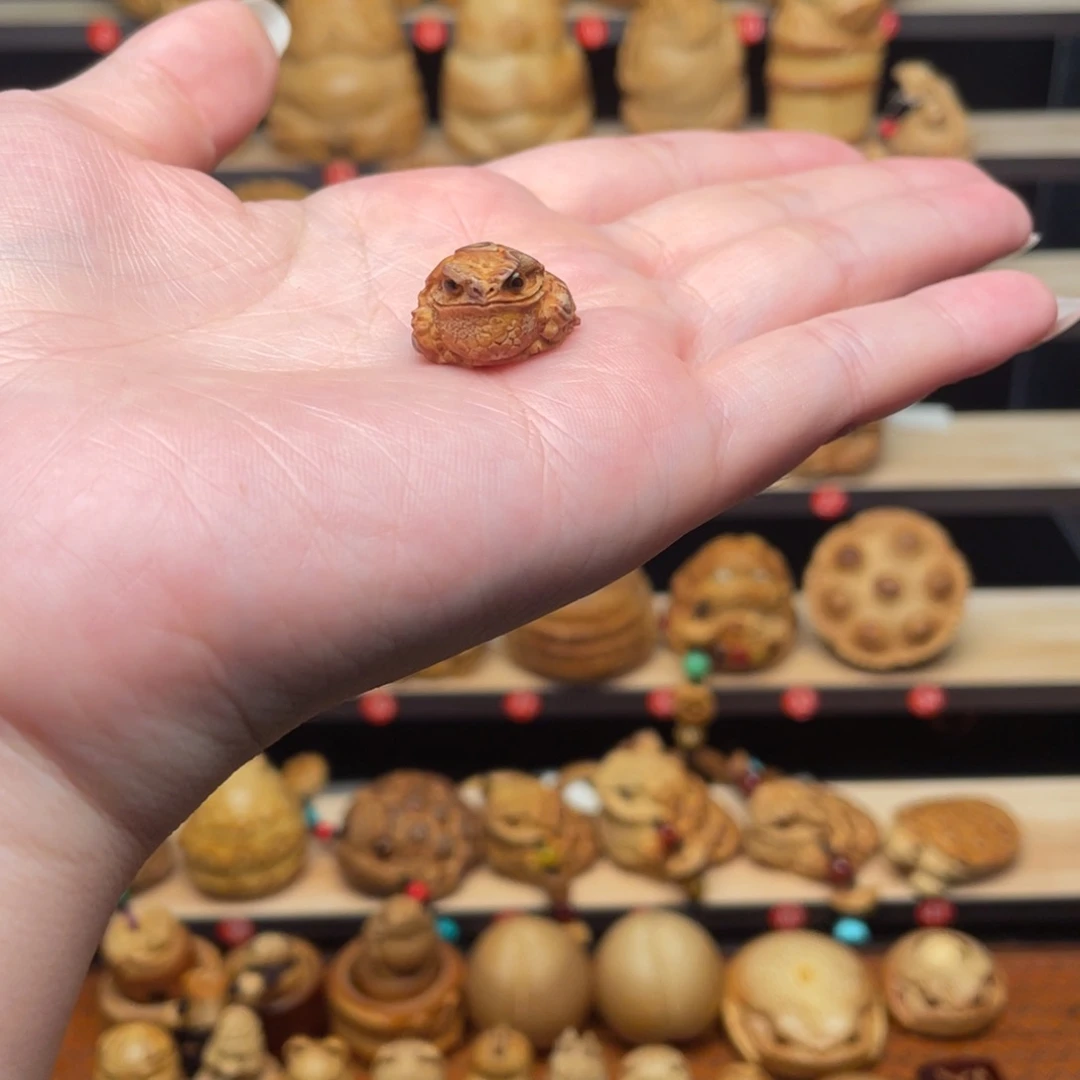 李***伟竹金蟾竹根雕金蟾