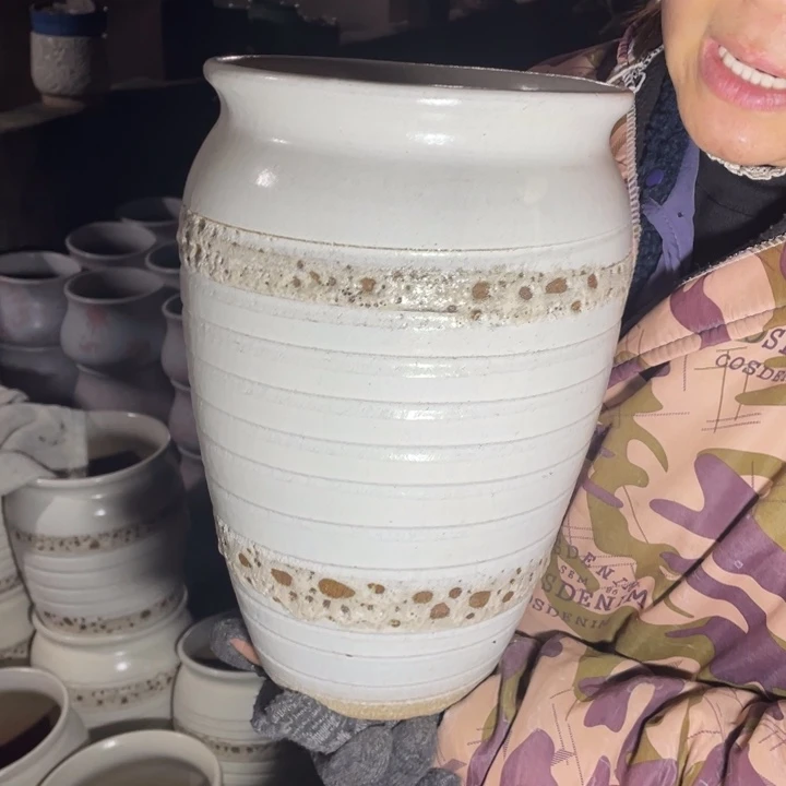 紫砂花盆口20高31瑕疵瑕疵