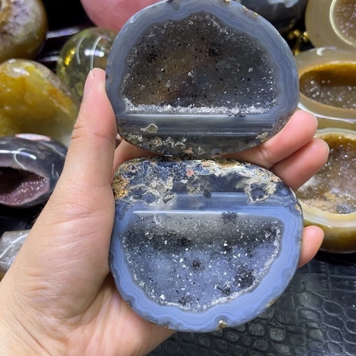 发饰水晶未镶嵌蓝晶盆