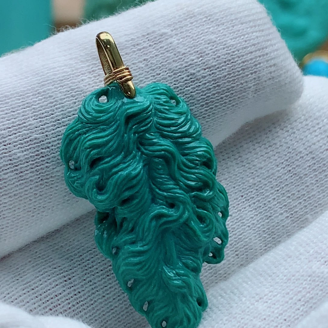 18K金镶嵌绿松石凤羽