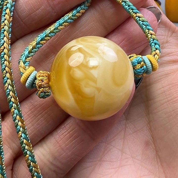 蜜蜡未镶嵌珠宝奇石