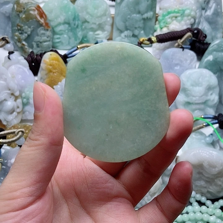 翡翠未镶嵌吊坠(不含链)1