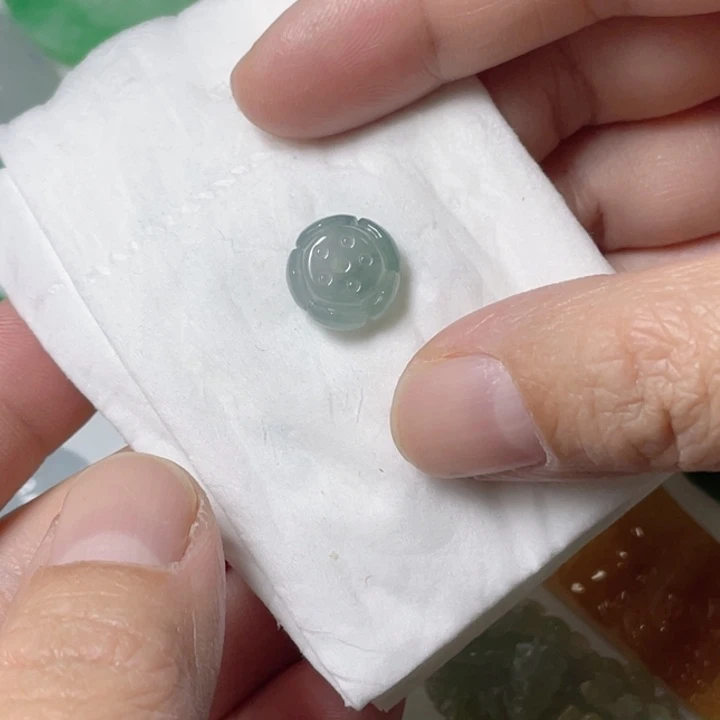 定制翡翠未镶嵌随行