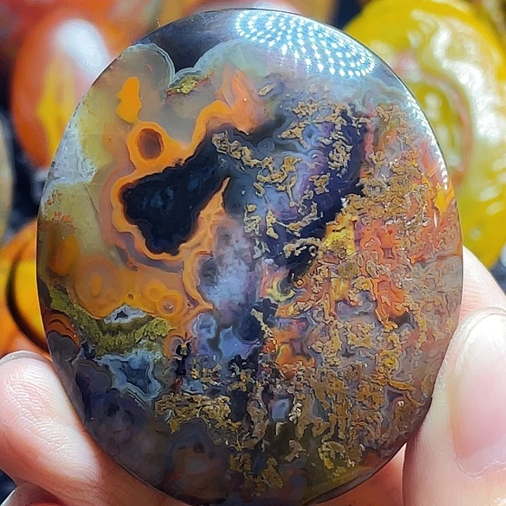 玛瑙/玉髓玛瑙未镶嵌黄**国