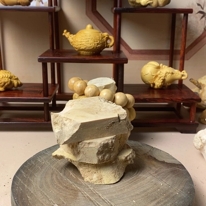 香榧木M****团黄杨木手把件