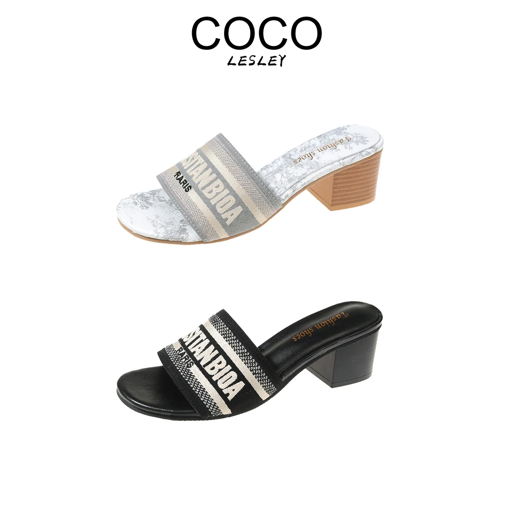 【COCO LESLEY】方头字母刺绣露脚趾一字拖鞋2025夏季外穿粗跟凉拖