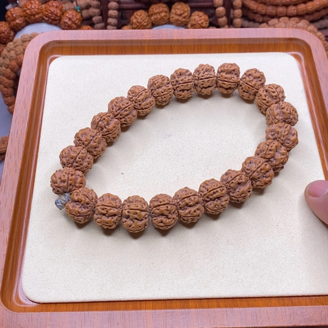 手串金刚菩提飞碟双龙尺寸1.7