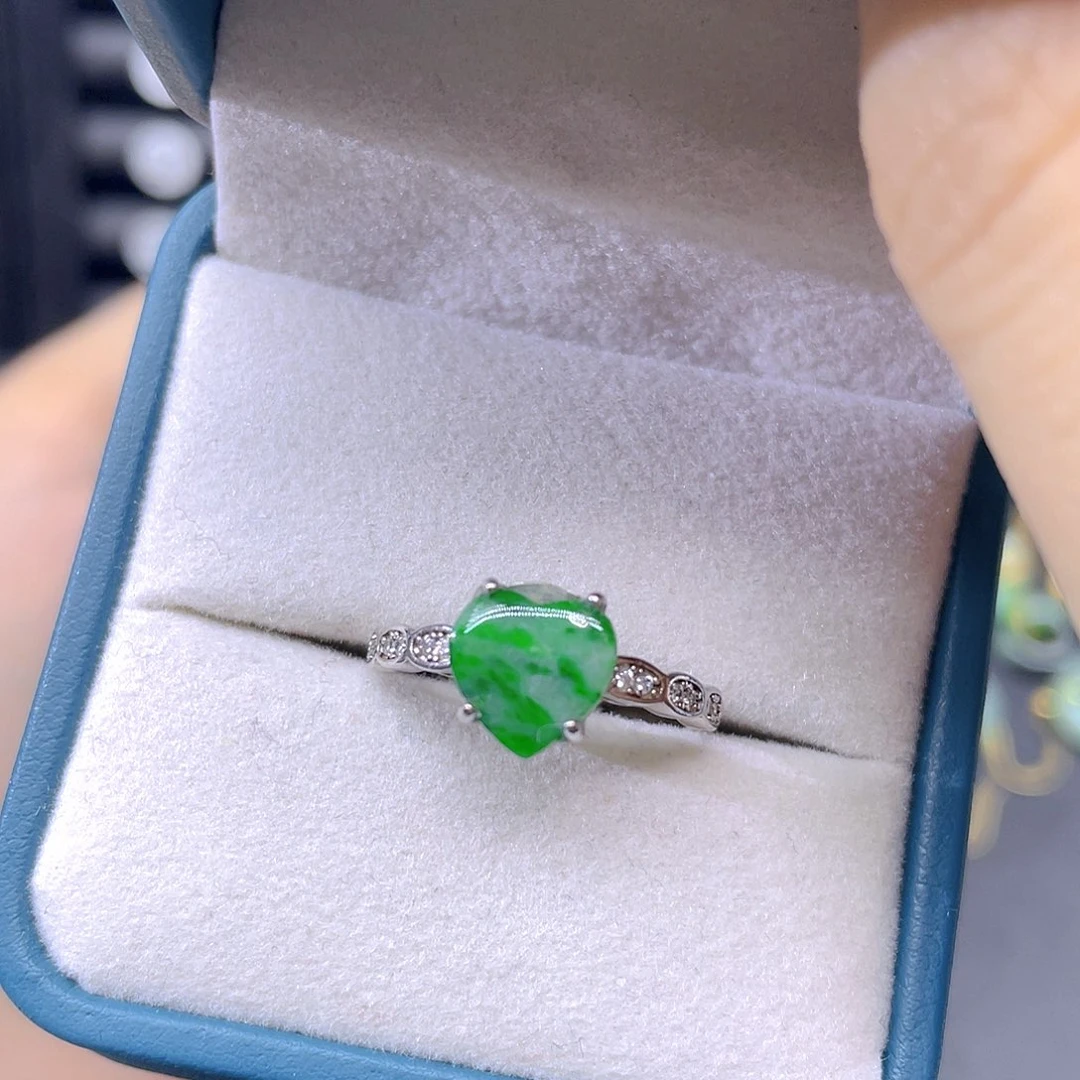 翡翠银S925镶嵌戒指天然翡翠