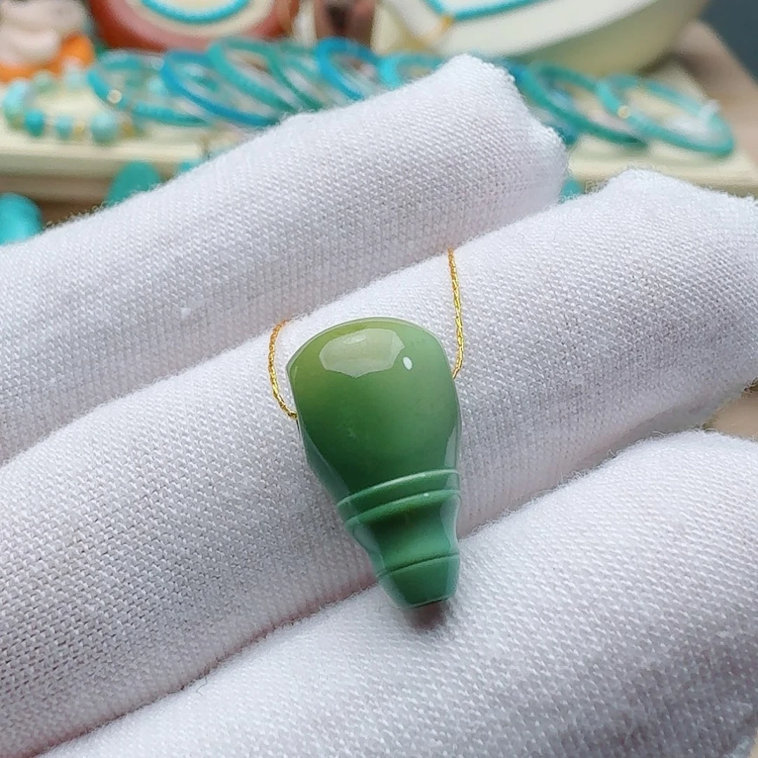 绿松石未镶嵌高瓷绿特色三通9.2