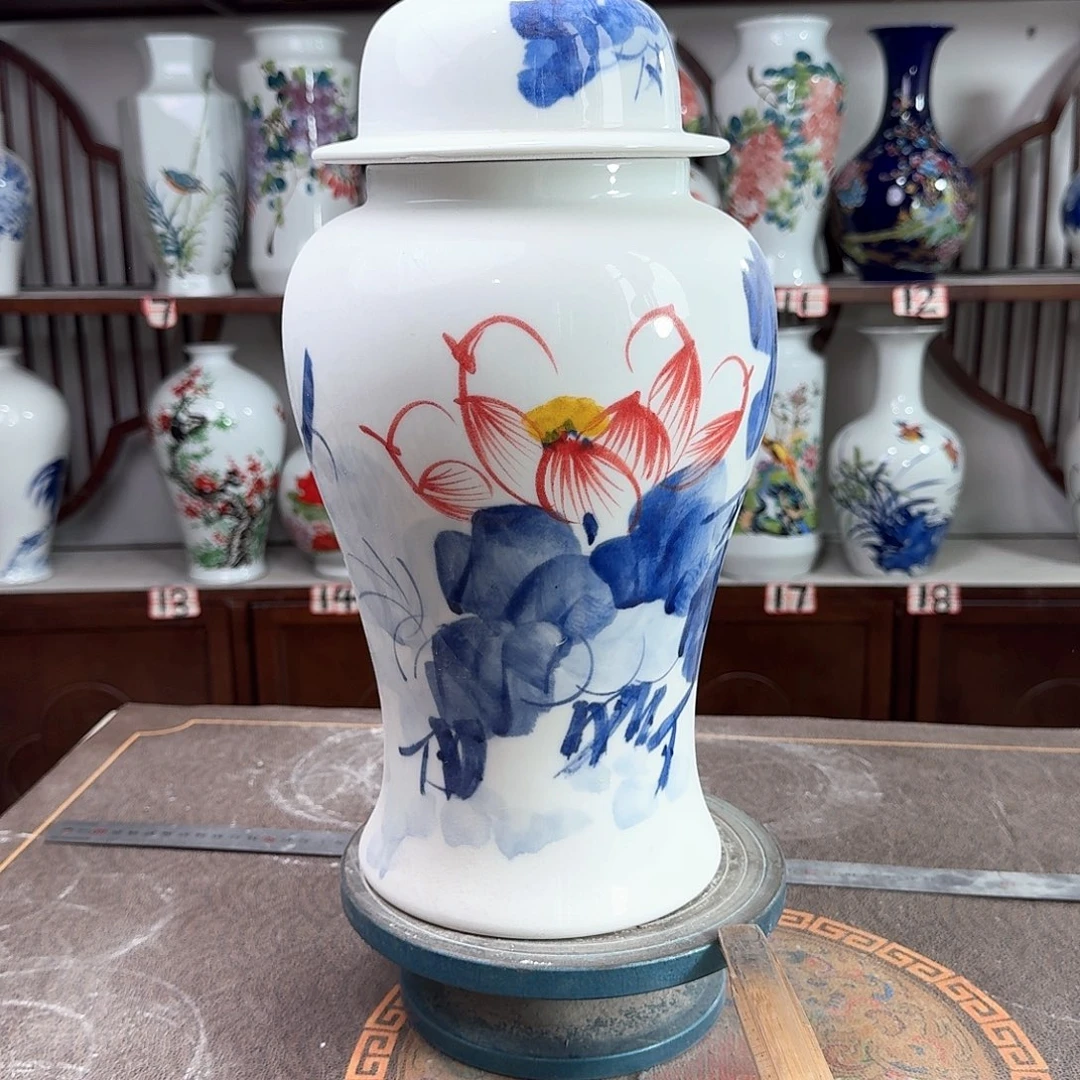 陶摆件景德镇陶瓷将荷花